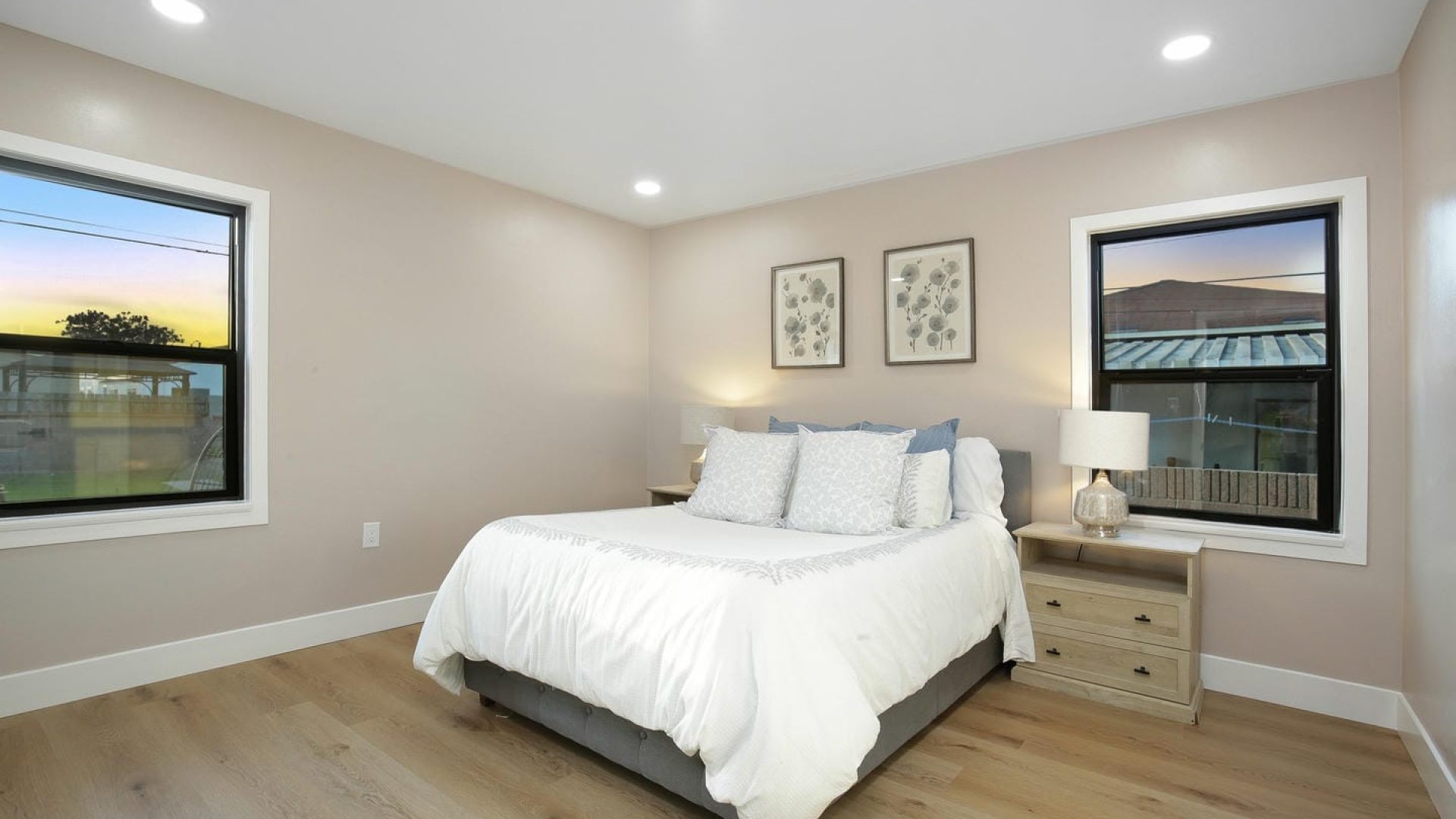 3Bedrooms(1)