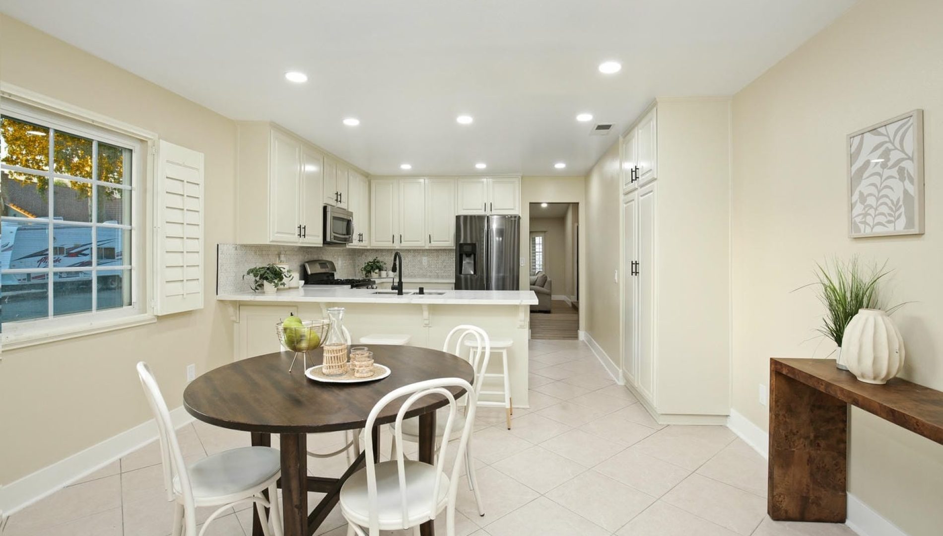 Diningroom2