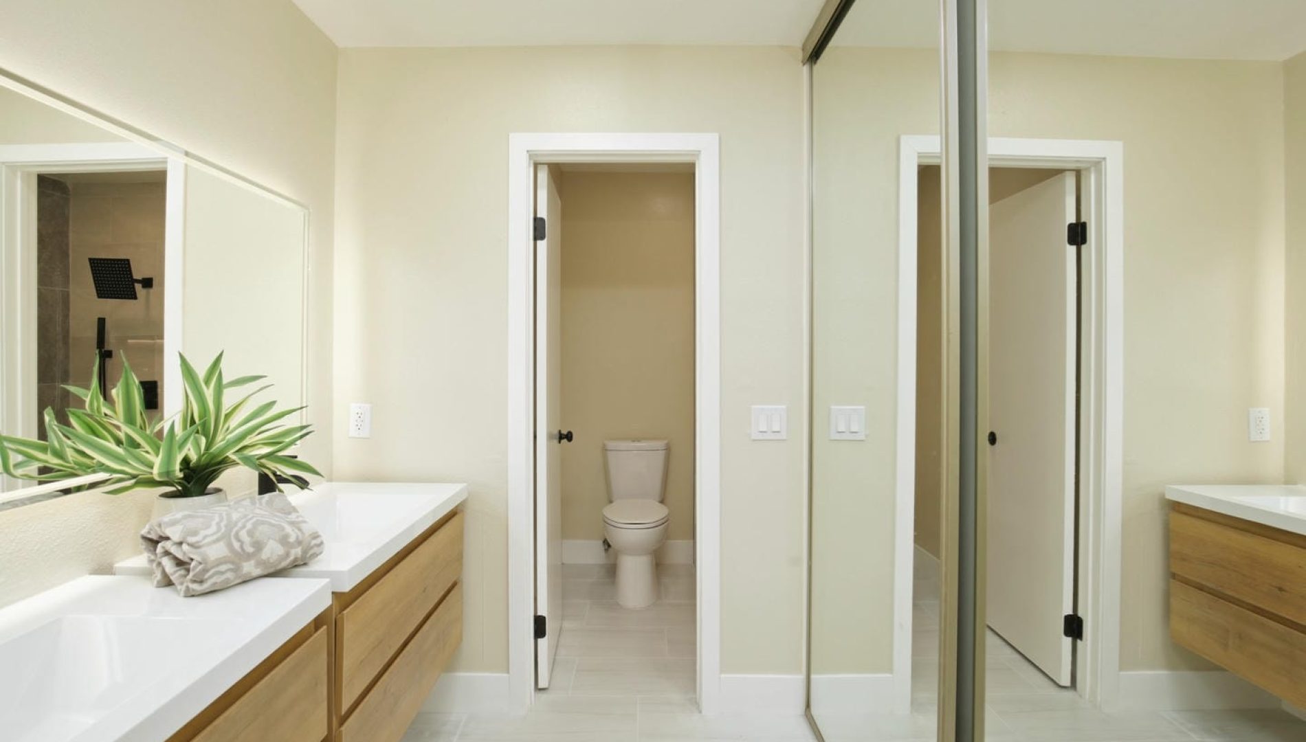 Primarybathroom